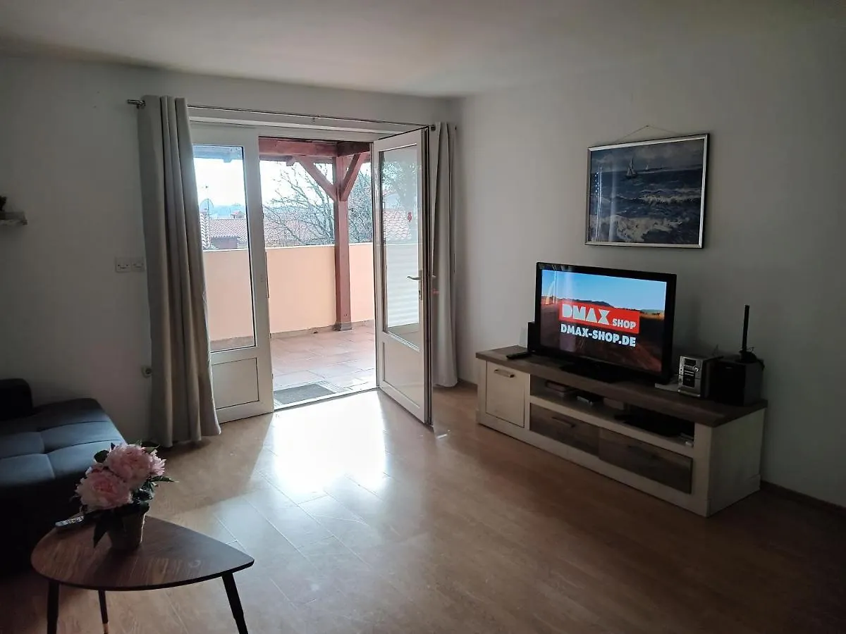 Apartment Simona - Extra Comfort With Large Terrace And Jacuzzi Barbariga